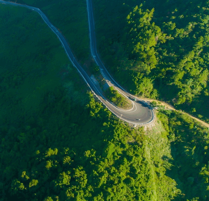 HUE – COL DES NUAGES - HOIAN (voiture, guide)