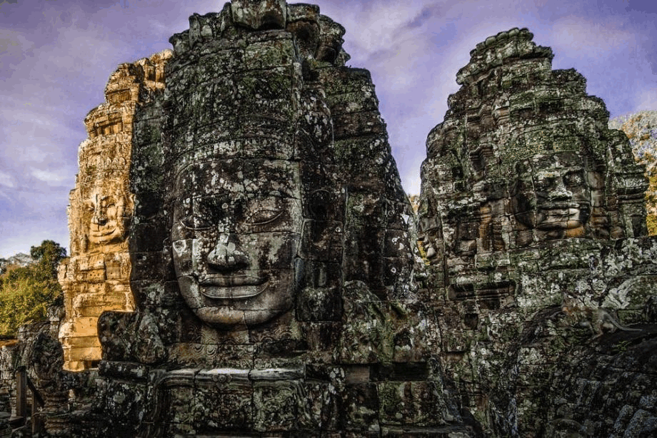 ARRIVÉE À SIEM REAP (voiture, guide)