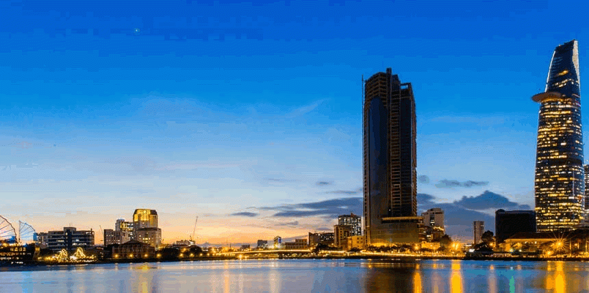 VISITE DE SAIGON (voiture, guide)