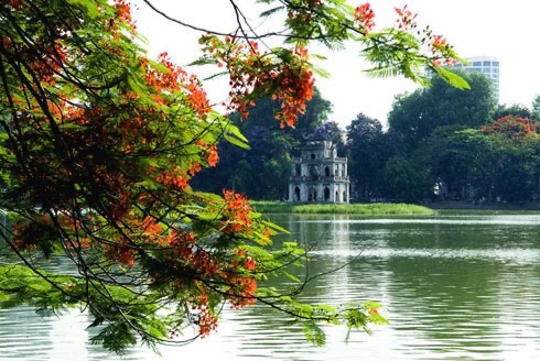 VISITE DE HANOI (voiture, guide)