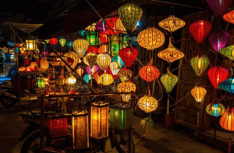 VISITE DE HOI AN (voiture, guide) 
